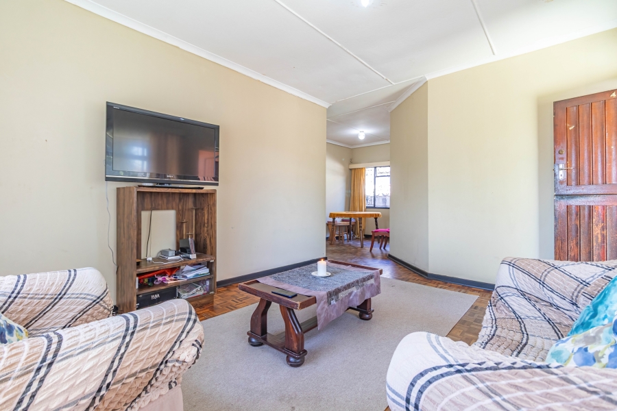 2 Bedroom Property for Sale in Korsten Eastern Cape
